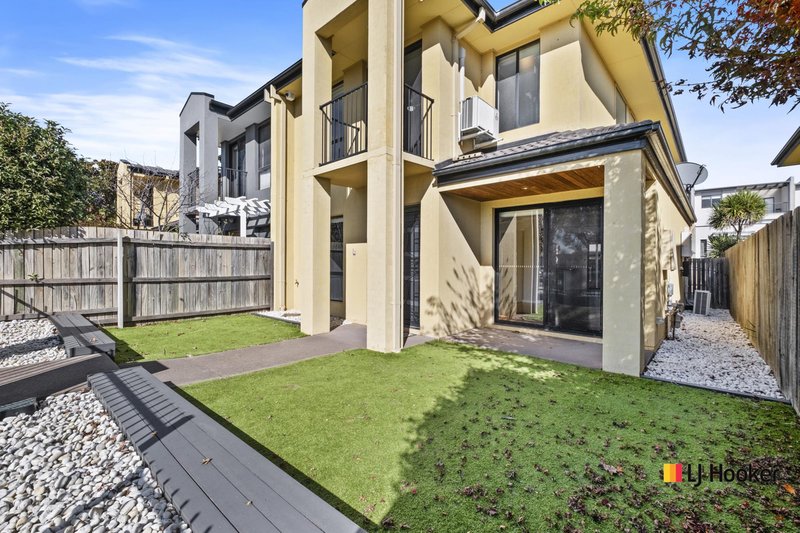 Photo - 80 Mary Gillespie Avenue, Gungahlin ACT 2912 - Image 21