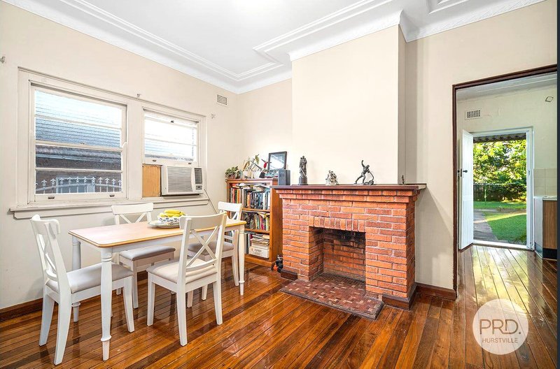 Photo - 80 Monaro Avenue, Kingsgrove NSW 2208 - Image 3