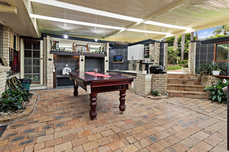 Photo - 80 Ocean Beach Drive, Shellharbour NSW 2529 - Image 3