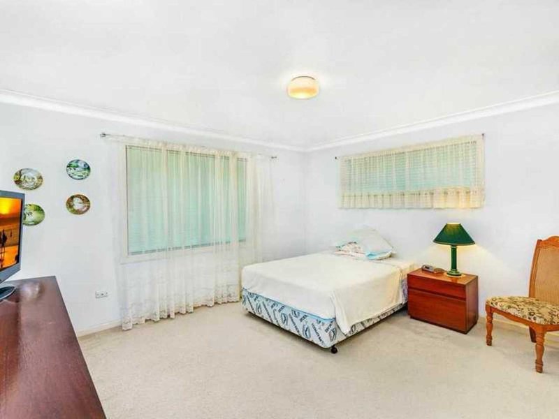 Photo - 80 Paradise Island, Surfers Paradise QLD 4217 - Image 6