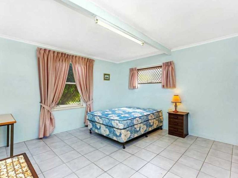 Photo - 80 Paradise Island, Surfers Paradise QLD 4217 - Image 7