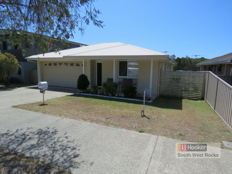 Photo - 80 Phillip Drive, South West Rocks NSW 2431 - Image 10