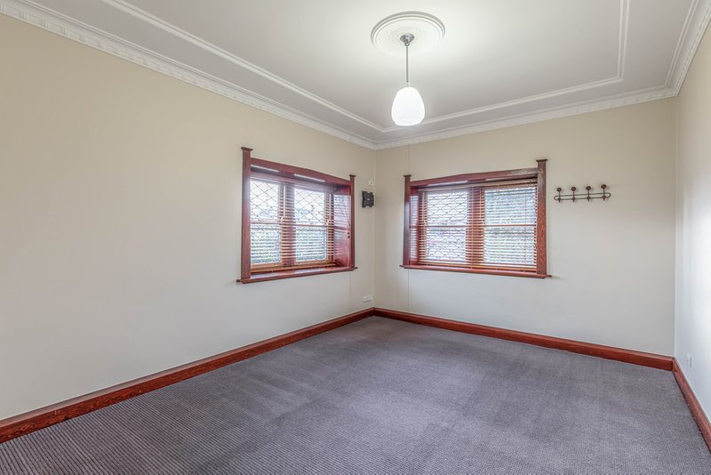 Photo - 80 Piper Street, Bathurst NSW 2795 - Image 3