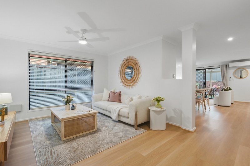 Photo - 80 Rubicon Crescent, Kuraby QLD 4112 - Image 2