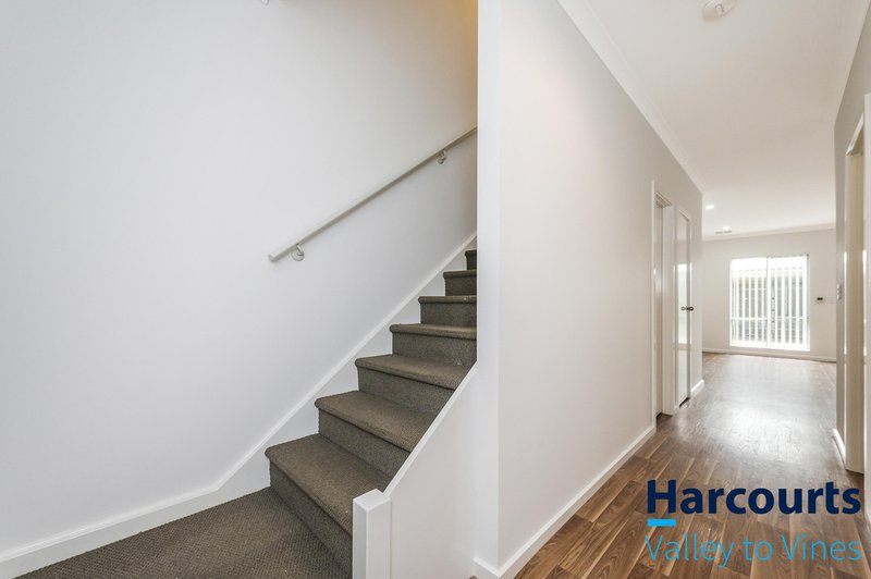 Photo - 80 Strinesdale Boulevard, Aveley WA 6069 - Image 14