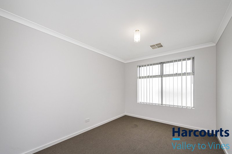 Photo - 80 Strinesdale Boulevard, Aveley WA 6069 - Image 20