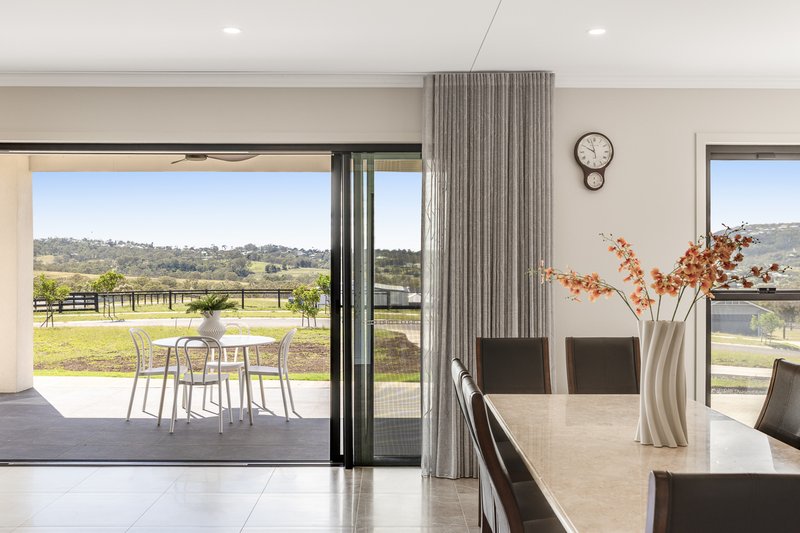 Photo - 80 Summit Drive, Mount Rascal QLD 4350 - Image 4