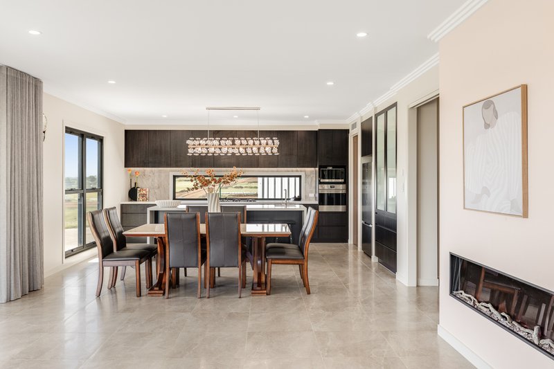 Photo - 80 Summit Drive, Mount Rascal QLD 4350 - Image 7
