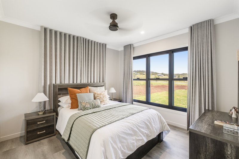 Photo - 80 Summit Drive, Mount Rascal QLD 4350 - Image 17