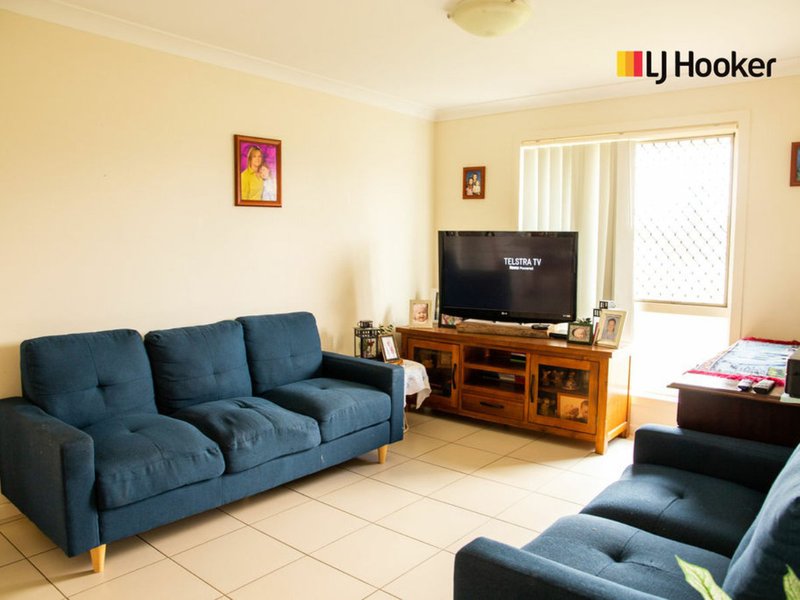 Photo - 80 Taylor Street, Roma QLD 4455 - Image 2