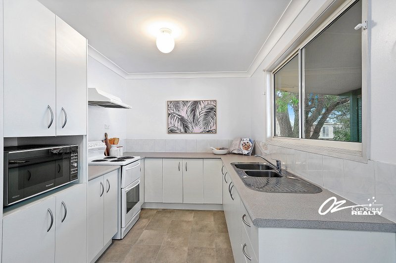 Photo - 80 Waratah Crescent, Sanctuary Point NSW 2540 - Image 4