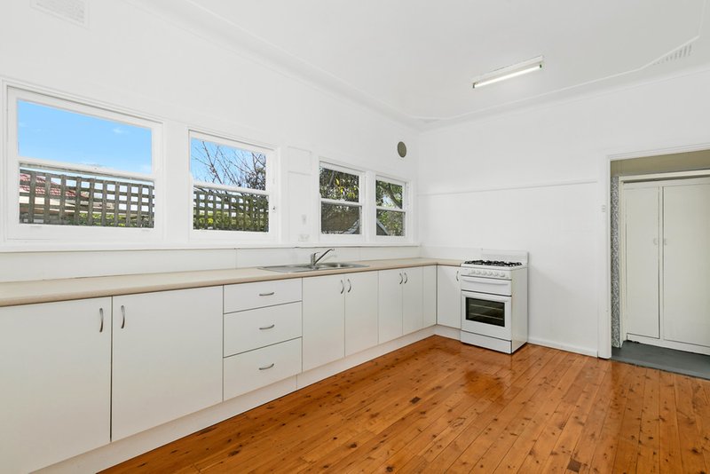 Photo - 80 William Street, North Manly NSW 2100 - Image 4