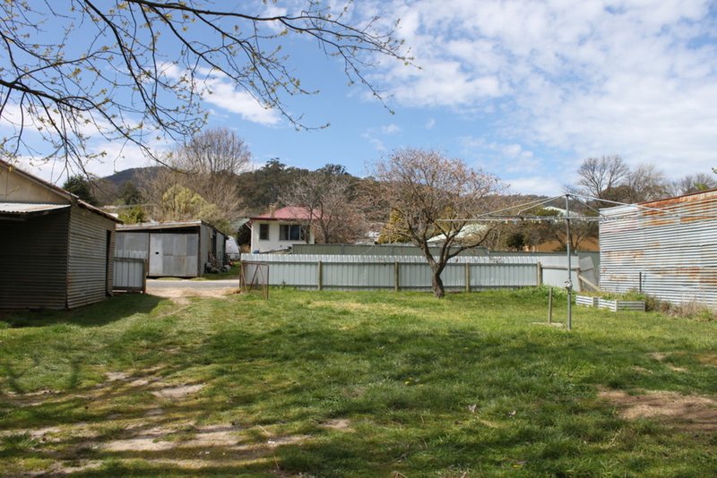 Photo - 80 Winton Street, Tumbarumba NSW 2653 - Image 15