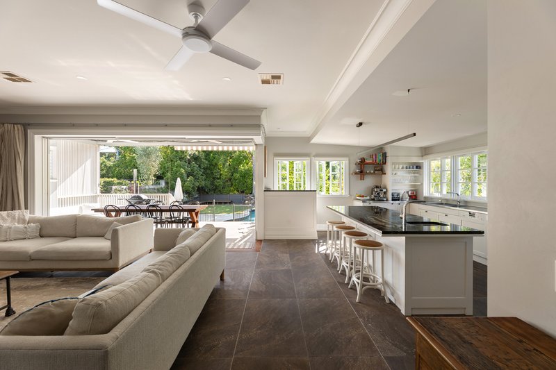 Photo - 80 Woonga Drive, Ashgrove QLD 4060 - Image 7