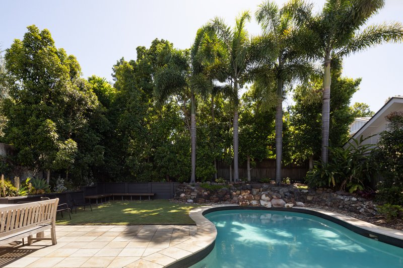 Photo - 80 Woonga Drive, Ashgrove QLD 4060 - Image 15