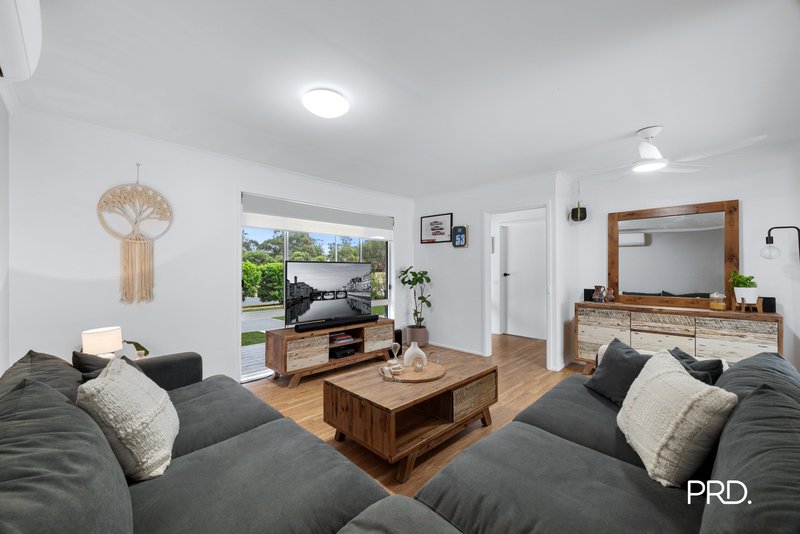 Photo - 80 York Road, South Penrith NSW 2750 - Image 3