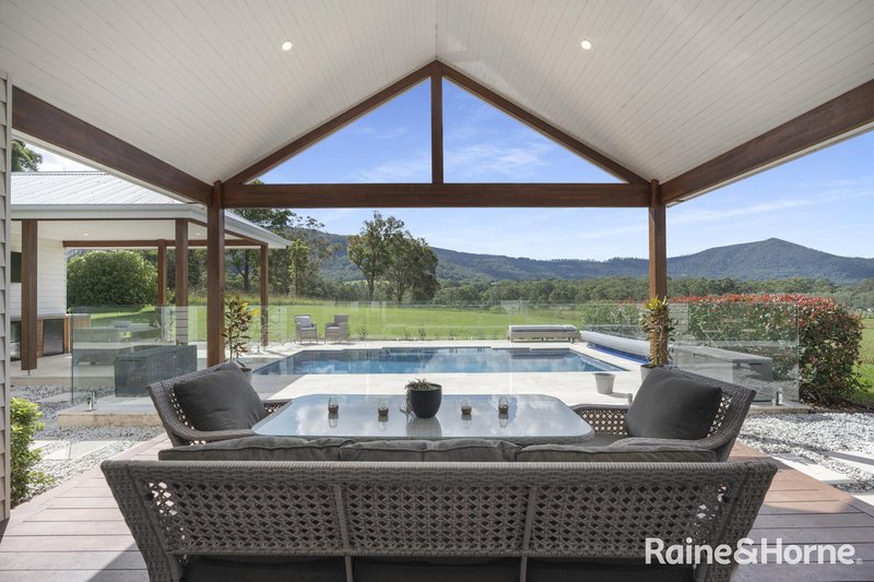 Photo - 800 Illaroo Road, Tapitallee NSW 2540 - Image 1
