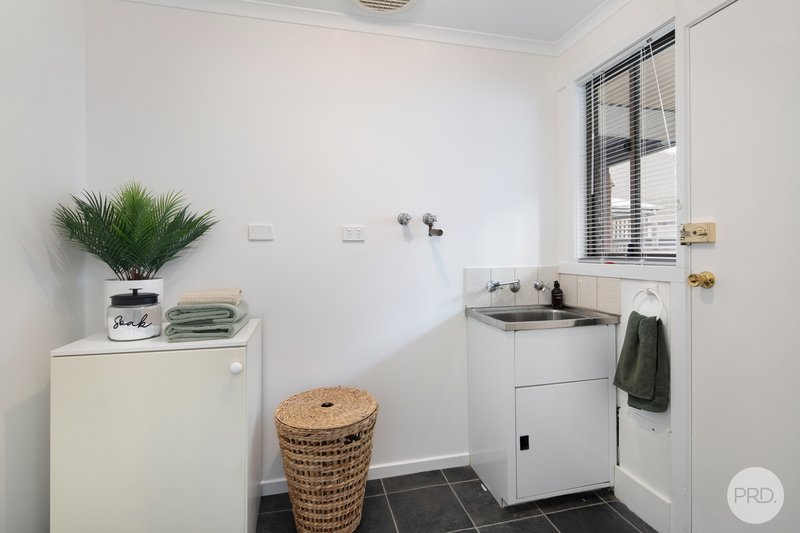Photo - 801 Howard Street, Soldiers Hill VIC 3350 - Image 12