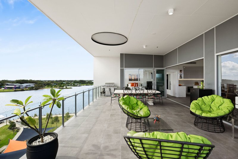 Photo - 801/1 Waterside Retreat, Birtinya QLD 4575 - Image 2