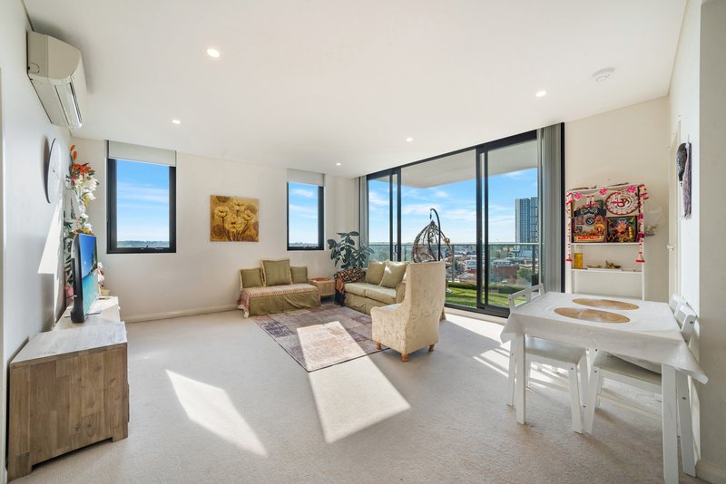 Photo - 801/100 Castlereagh Street, Liverpool NSW 2170 - Image 4