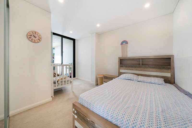Photo - 801/100 Castlereagh Street, Liverpool NSW 2170 - Image 8