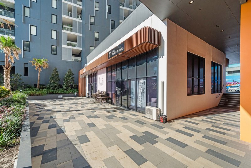 Photo - 801/100 Castlereagh Street, Liverpool NSW 2170 - Image 14