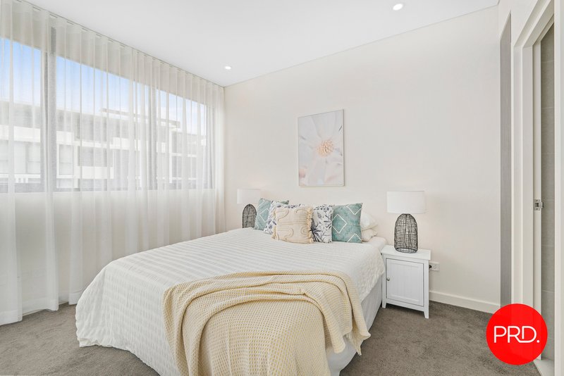 Photo - 801/15 Garrigarrang Avenue, Kogarah NSW 2217 - Image 9