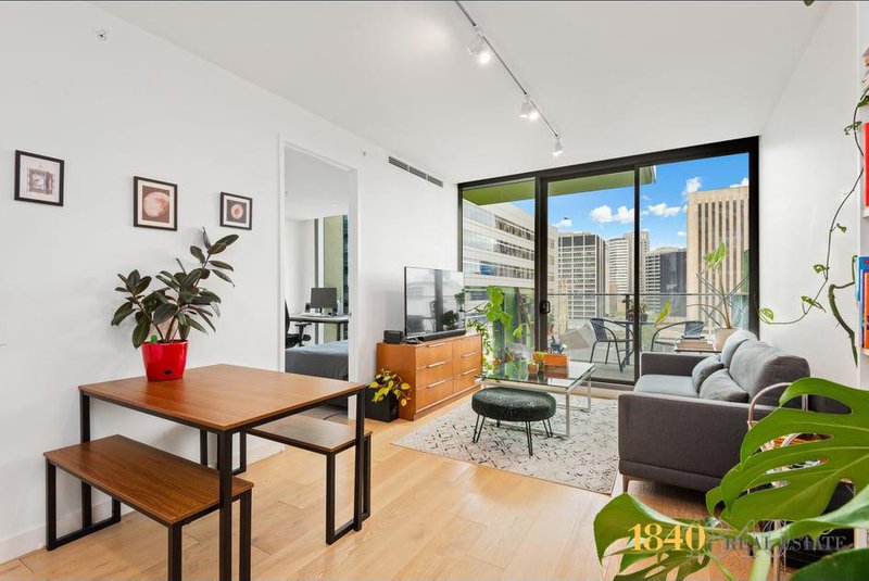 Photo - 801/29 Angas Street, Adelaide SA 5000 - Image 3