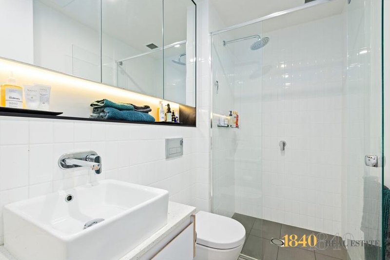 Photo - 801/29 Angas Street, Adelaide SA 5000 - Image 6