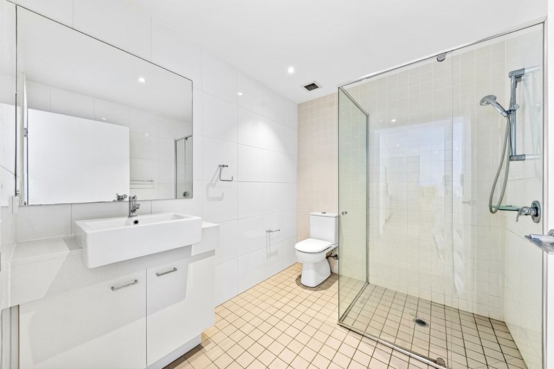 Photo - 801/4 Nuvolari Place, Wentworth Point NSW 2127 - Image 5