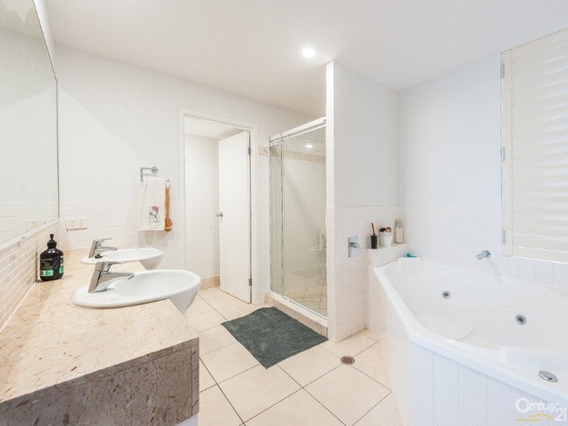 Photo - 801/6 Wharf Street, Maroochydore QLD 4558 - Image 10