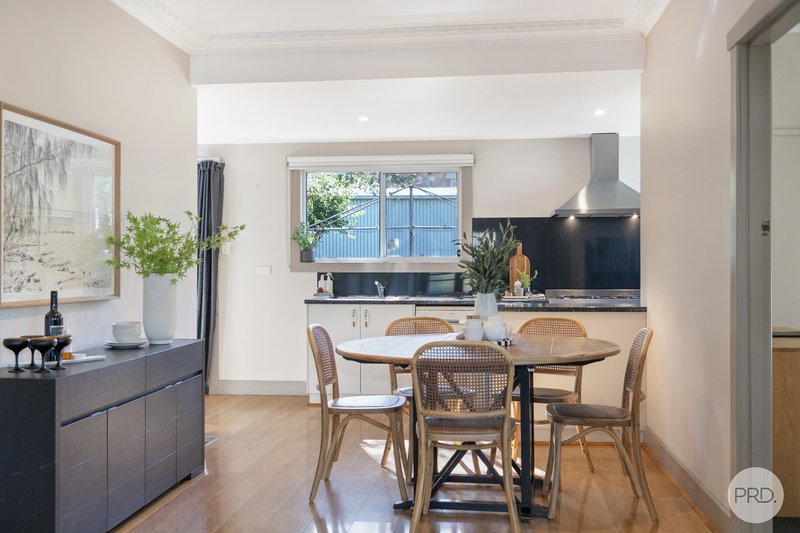 Photo - 802 Lydiard Street North, Soldiers Hill VIC 3350 - Image 5