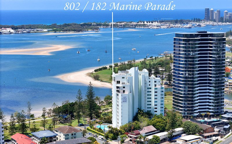 Photo - 802/182-192 Marine Parade, Labrador QLD 4215 - Image 2