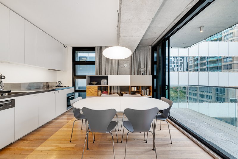Photo - 802/21 Alberta Street, Surry Hills NSW 2010 - Image 4