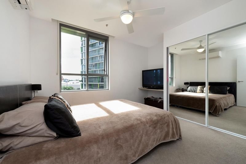 Photo - 802/338 Water St , Fortitude Valley QLD 4006 - Image 3