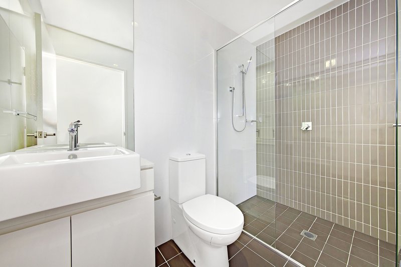 Photo - 802/438 Victoria Avenue, Chatswood NSW 2067 - Image 4