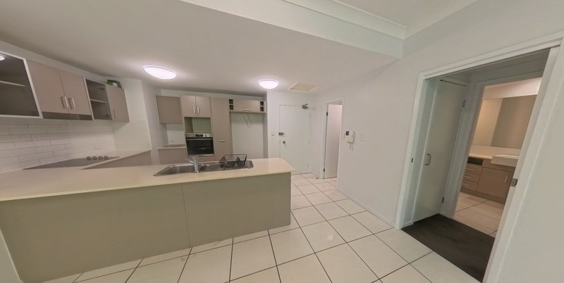 Photo - 80/28 Landsborough Street, North Ward QLD 4810 - Image 4