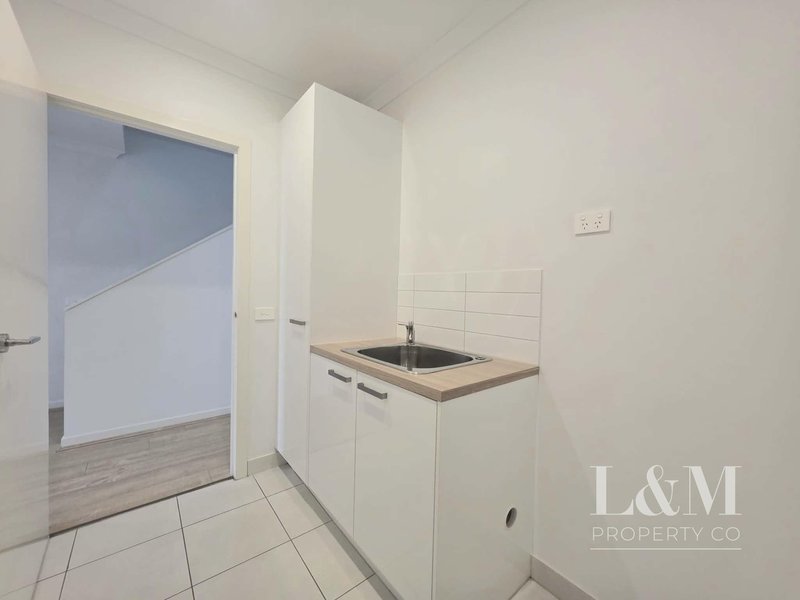 Photo - 803 Aitken Boulevard, Craigieburn VIC 3064 - Image 18