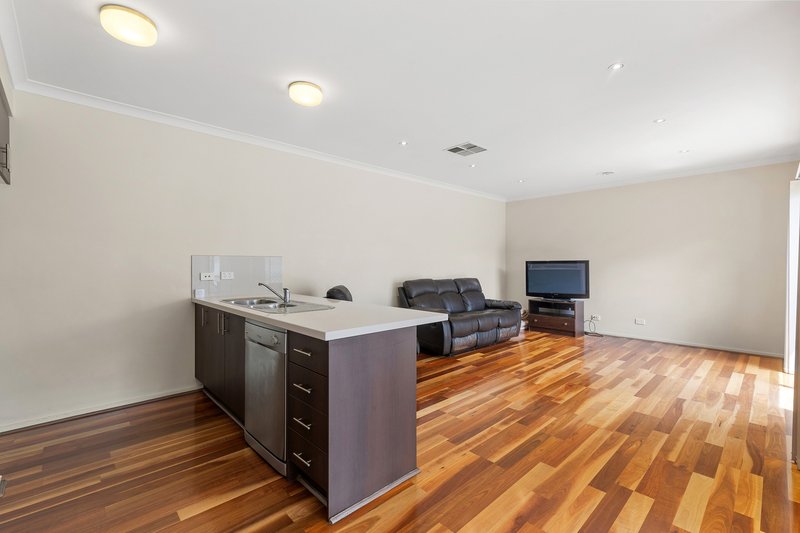 Photo - 803 Edgars Road, Epping VIC 3076 - Image 2