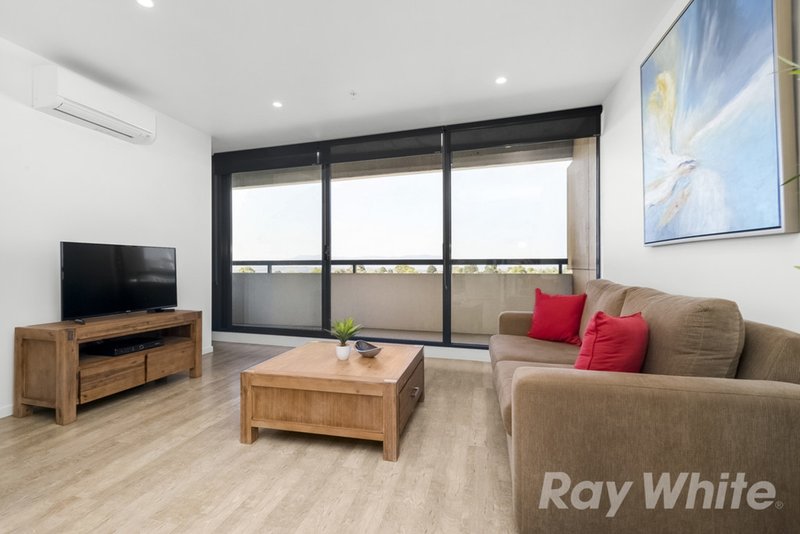 Photo - 803/39 Kingsway , Glen Waverley VIC 3150 - Image 3