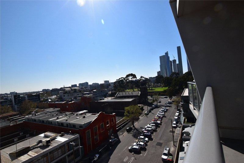 Photo - 803/53 Batman Street, West Melbourne VIC 3003 - Image 6