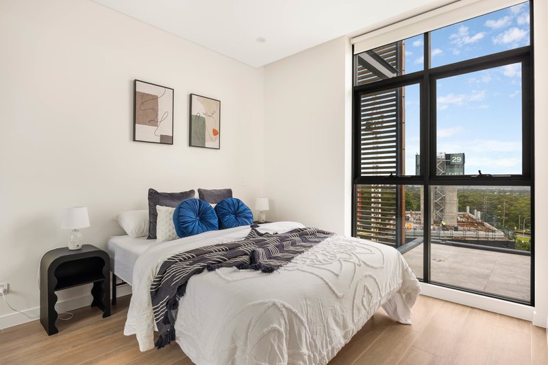 Photo - 803/8 Shirley Street, Carlingford NSW 2118 - Image 16