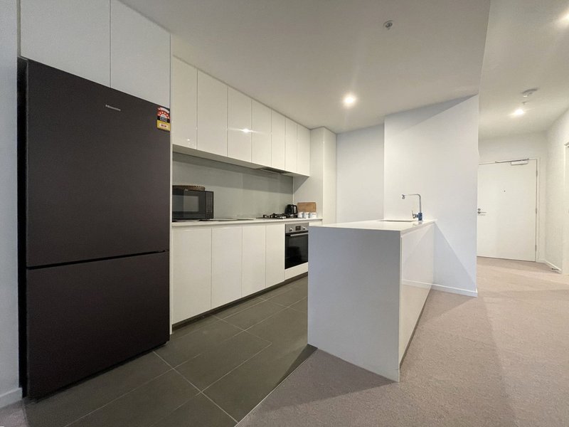 Photo - 803E/6 Tannery Walk, Footscray VIC 3011 - Image 2