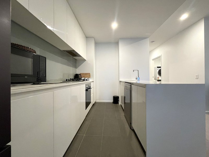 Photo - 803E/6 Tannery Walk, Footscray VIC 3011 - Image 3