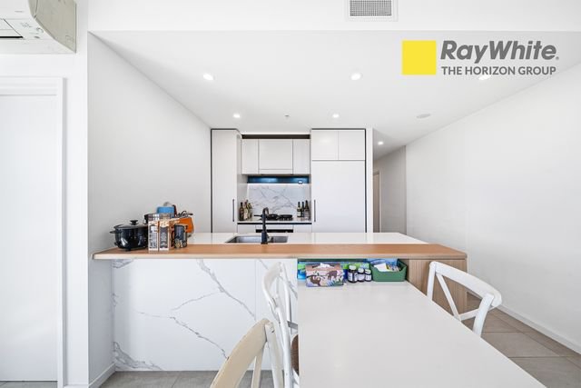 Photo - 804/2C Wharf Road, Melrose Park NSW 2114 - Image 3