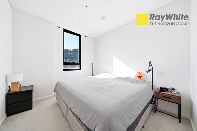 Photo - 804/2C Wharf Road, Melrose Park NSW 2114 - Image 9