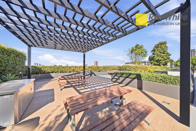 Photo - 804/2C Wharf Road, Melrose Park NSW 2114 - Image 14