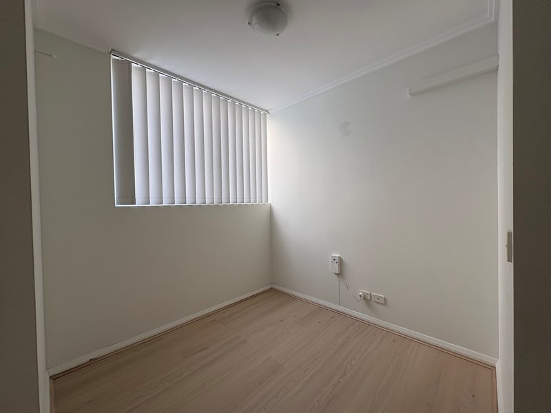 Photo - 804/3 George Street, Liverpool NSW 2170 - Image 4
