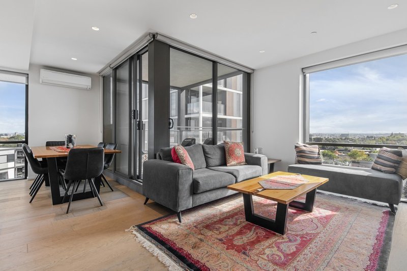 Photo - 804/8C Evergreen Mews, Armadale VIC 3143 - Image 2