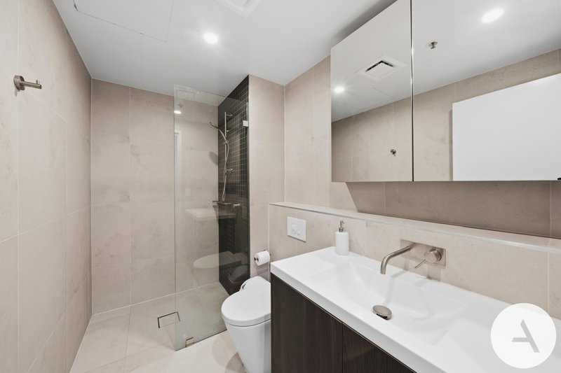 Photo - 805/1 Grazier Lane, Belconnen ACT 2617 - Image 7